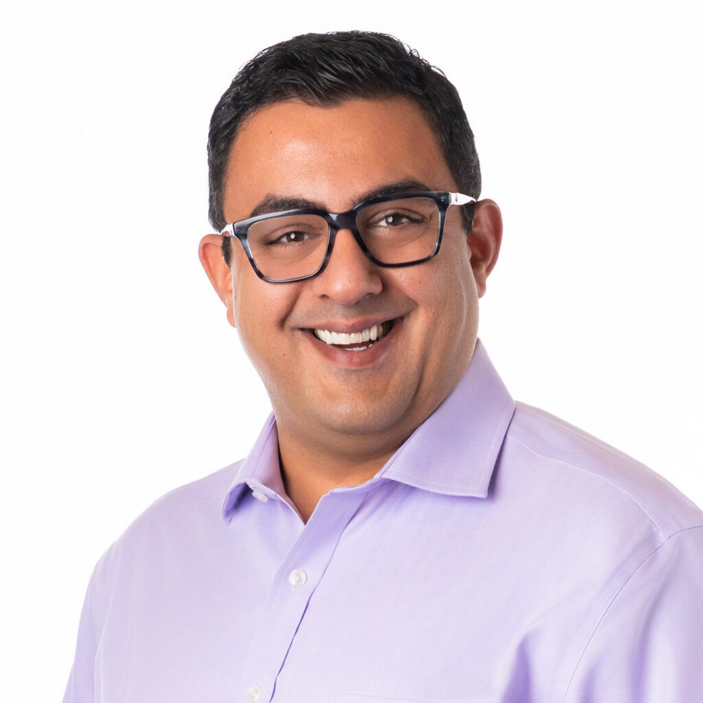 Headshot of Hossein Hosseiny